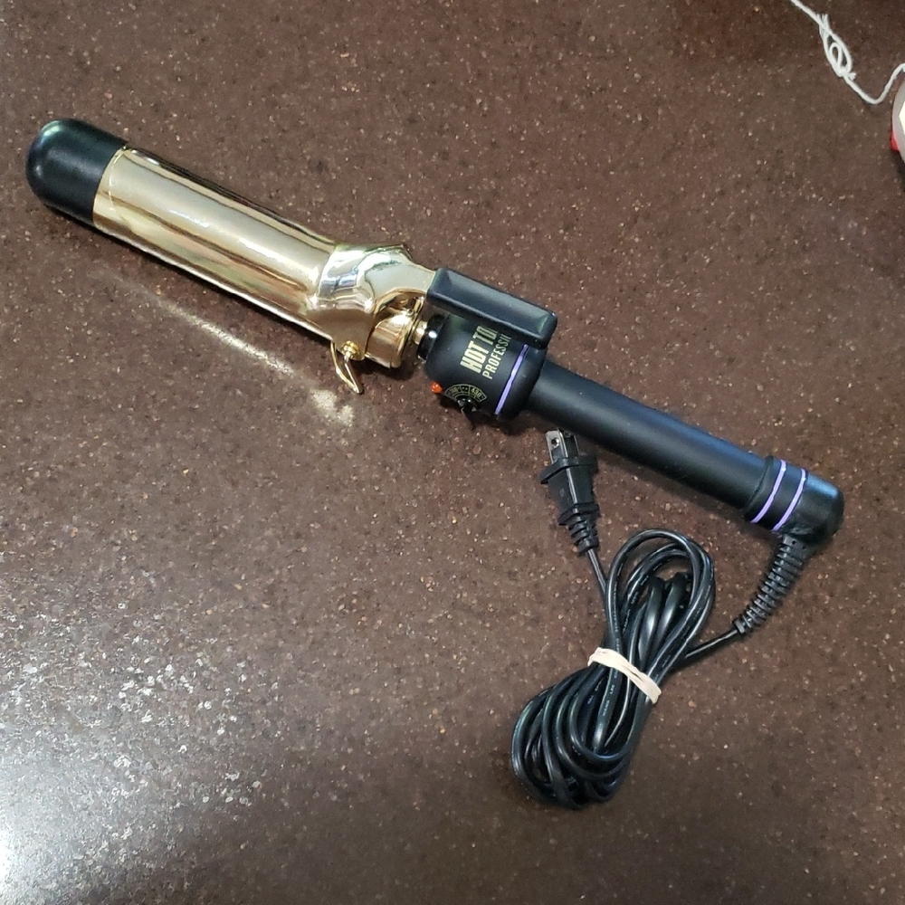 Hot Tools Pro Signature 24K Gold Curling Iron/Wand | Long-Lasting, Defined Curls